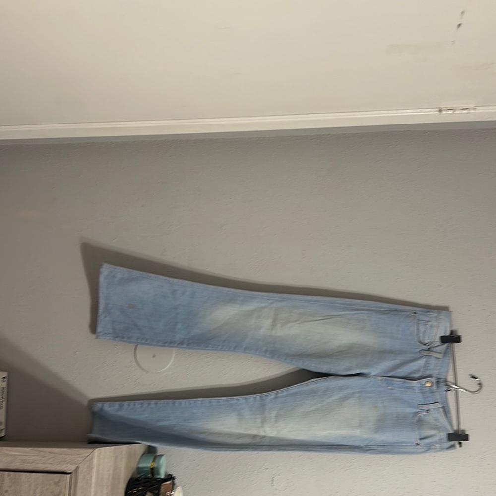 Men's Light Blue Jeans